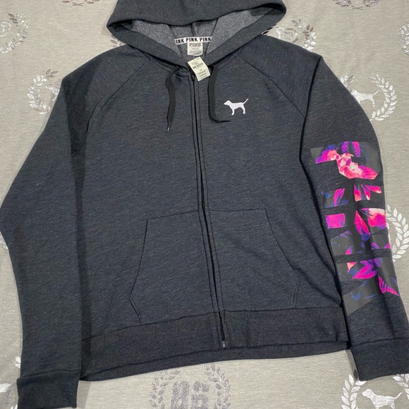 🚫SOLD🚫 VS PINK FLORAL BLING SET W/ 🆓 NWT HOODIE LARGE - Picture 3 of 9